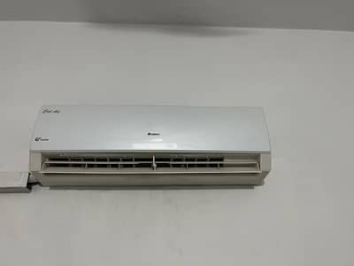 Gree 1 ton Inverter Ac Heat and Cool