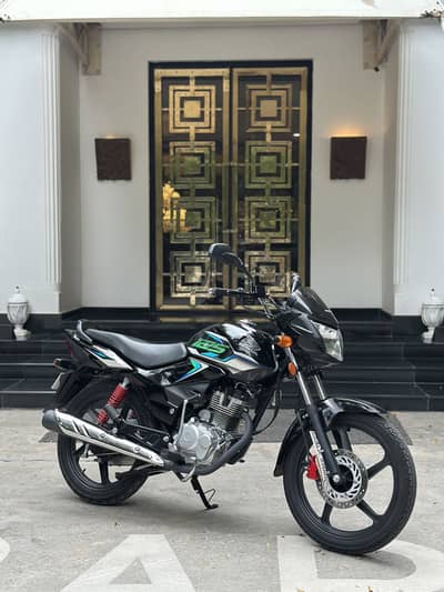 Honda CB 125 F
