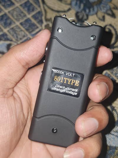 flash light plus stun for self defence from street dogs and theif.