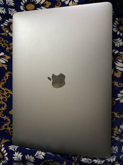 Macbook 2017 pro 13 inch