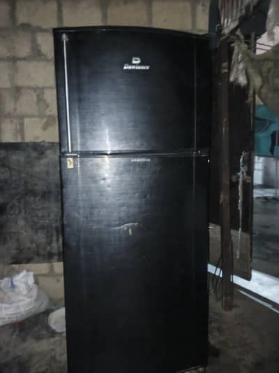 Dawlance Fridge  contact me on this number 03302345875