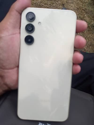 Samsung Mobile A16