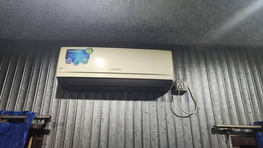 Kenwood Inverter 1.5 Ton