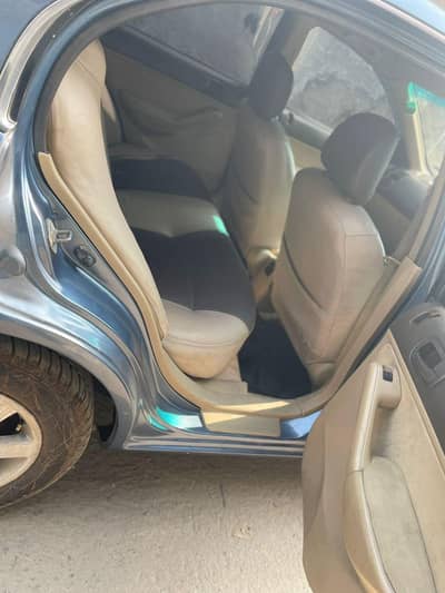 Honda Civic EXi 2004
