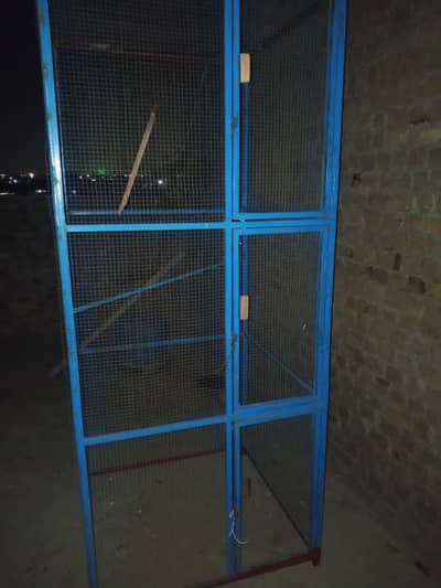 4*4#8 ka big cage for sale