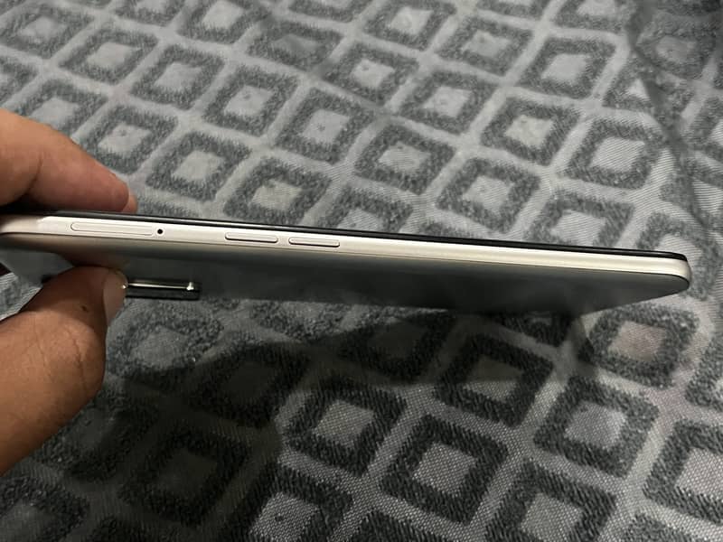 OPPO A16 1