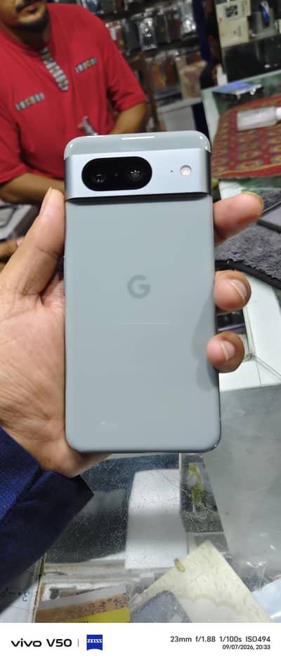 Google Pixel 8
