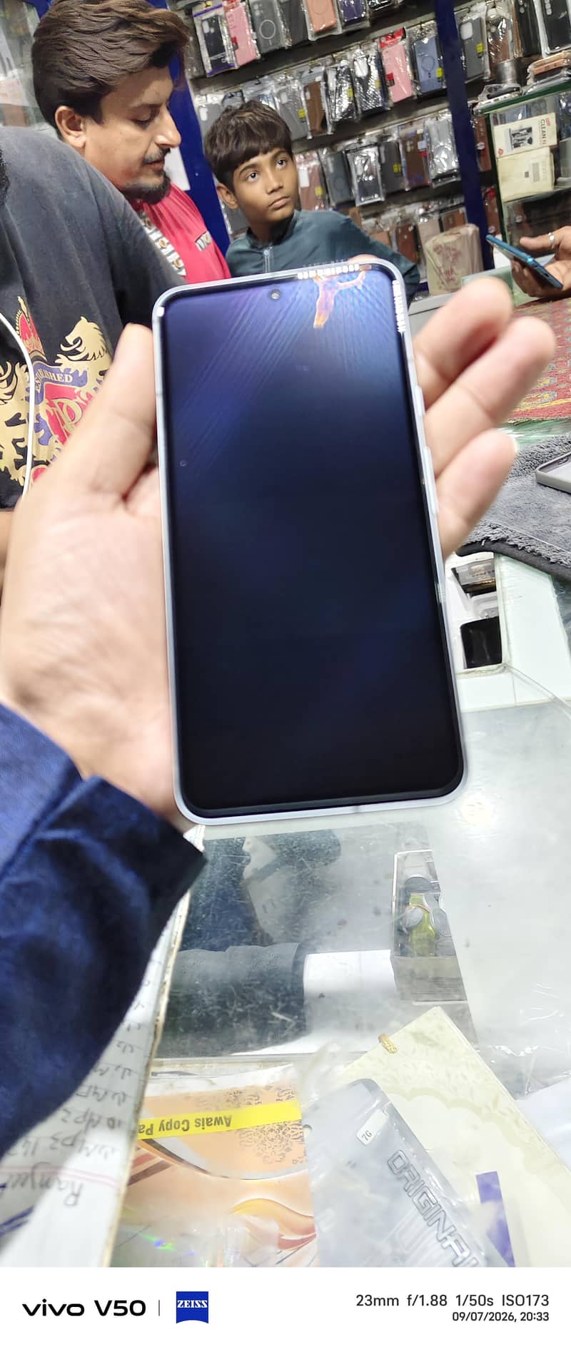 Google Pixel 8 1