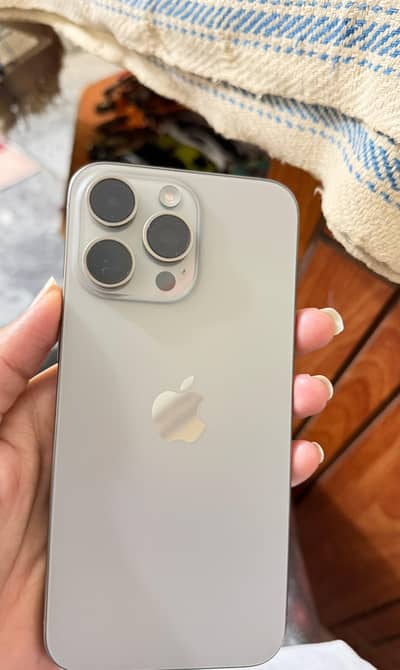 Apple iPhone 15 Pro Max