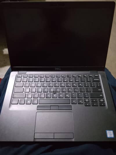 Dell Lapto Core i5 8Gen 8 gb ram 238 storage