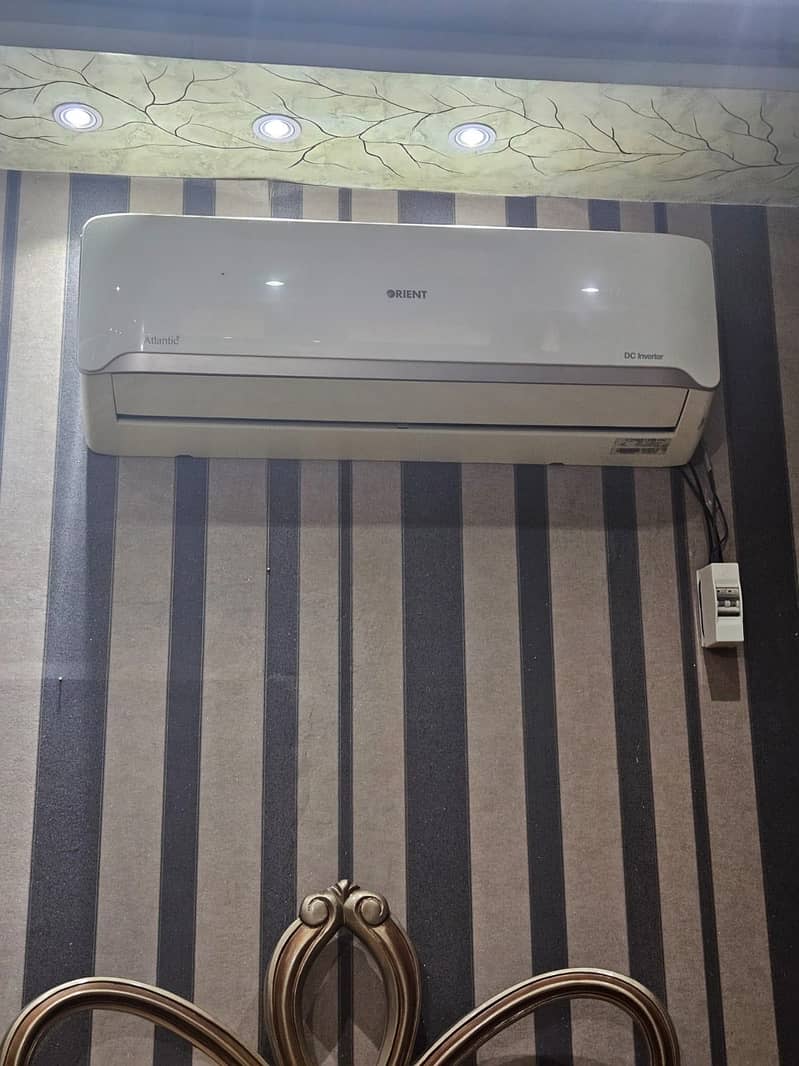 Orient Split AC On Working Condition 0
