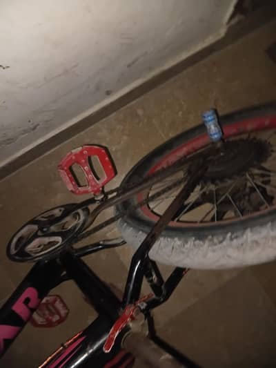jaguar bike. good condition shocks dual disk brakes