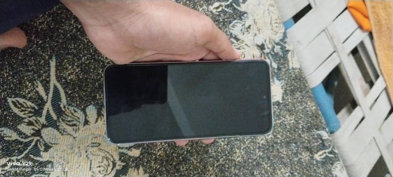 Google Pixel 8 1