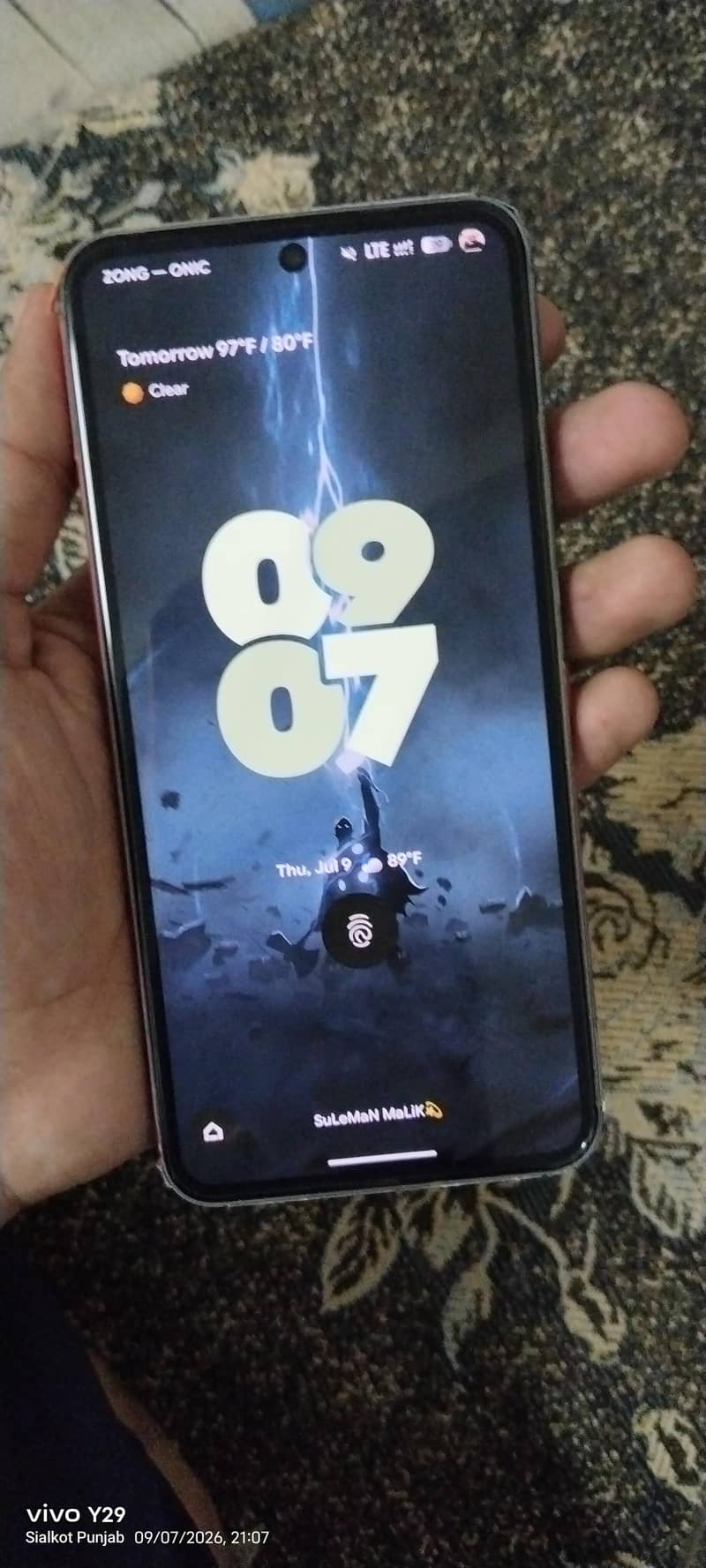 Google Pixel 8 3