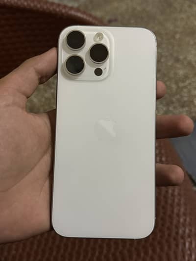 Apple iPhone 16 Pro Max