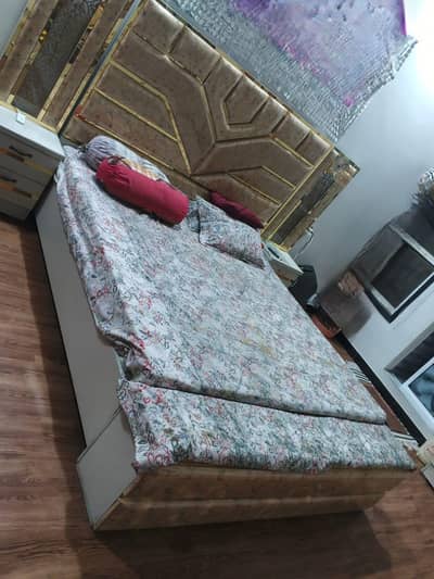 used furniture complete bed set