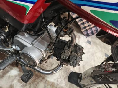 Aslam alaikum sevnti bike ha 2017 ka end pa le te total original bike