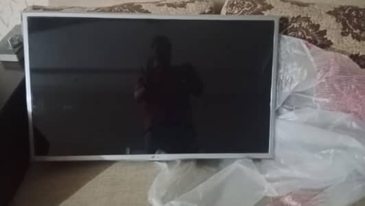 LG brand led 32 inch size simple led for sale
