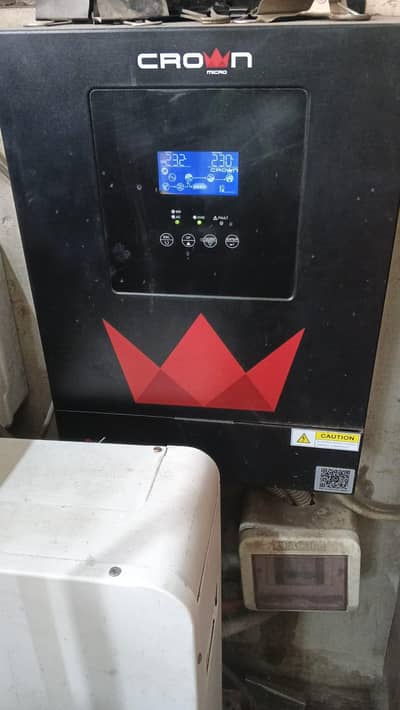 CROWN MICRO HYBRID SOLAR INVERTERS. 3kW
