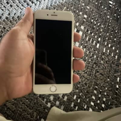 Apple iPhone 6