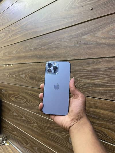Apple iPhone 13 Pro Max (with original box)