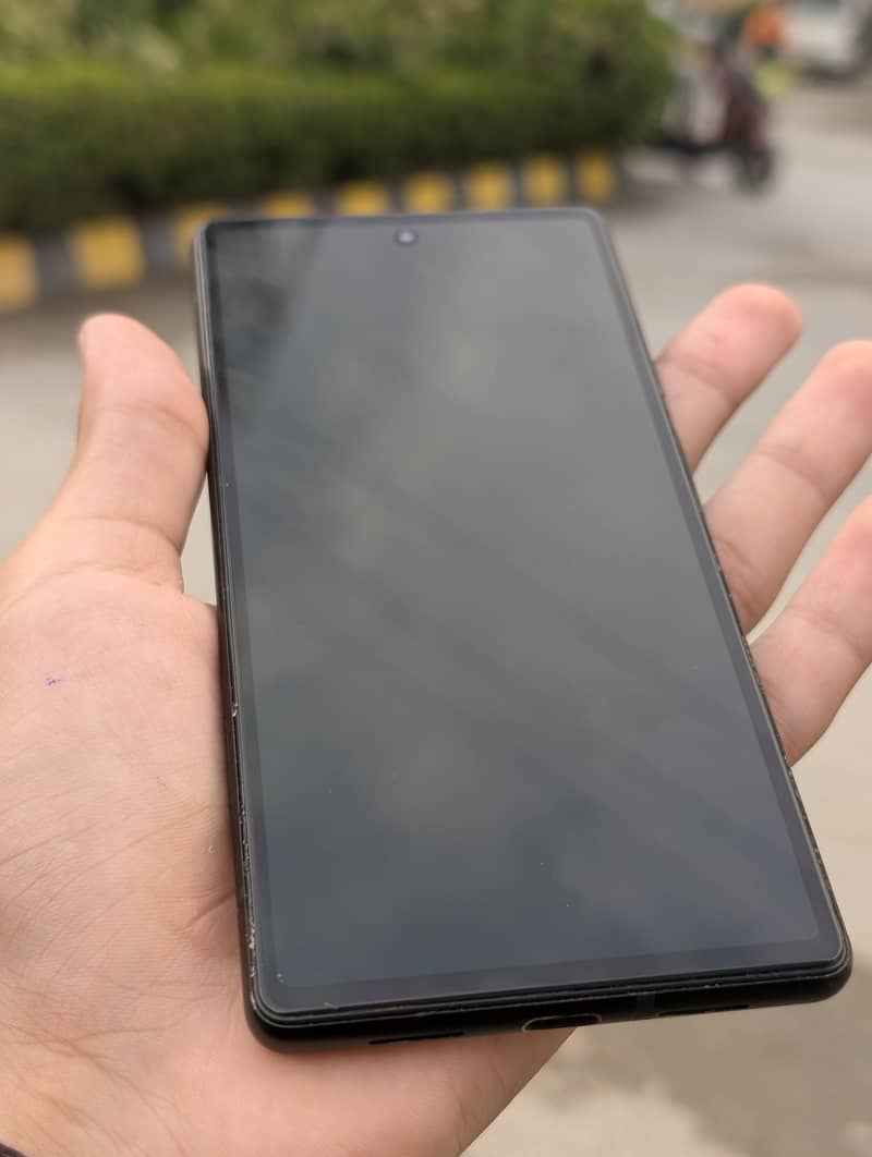 Google Pixel 6 5