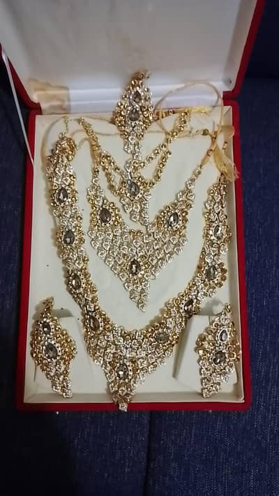 jewelry set For sale