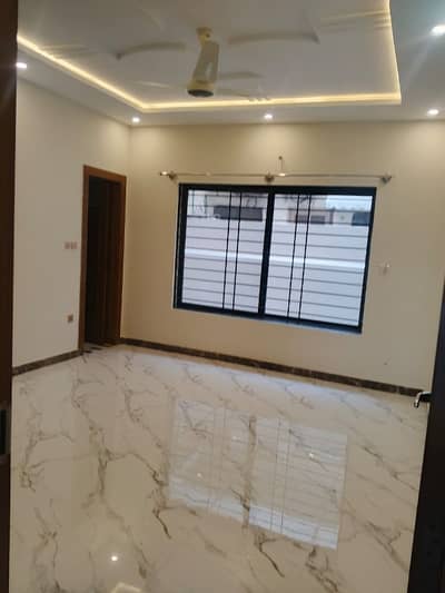 7 Marla Brand New House