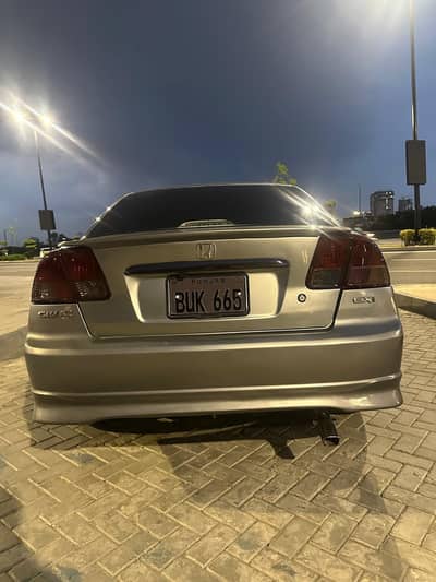 Honda Civic Oriel 2005