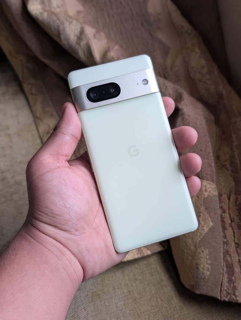 Google Pixel 7 8
