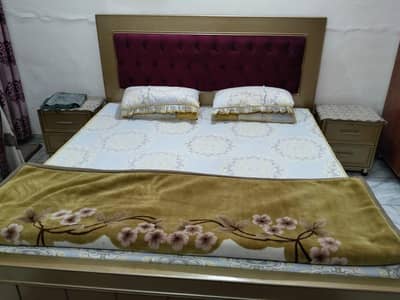 King Size Double Bed with dressing and side tables for Urgent Sale