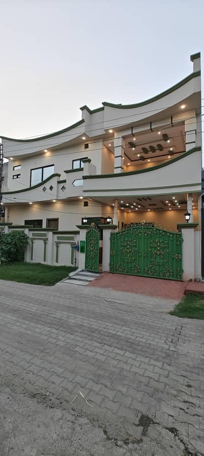 8 Marla House for sale at prime location