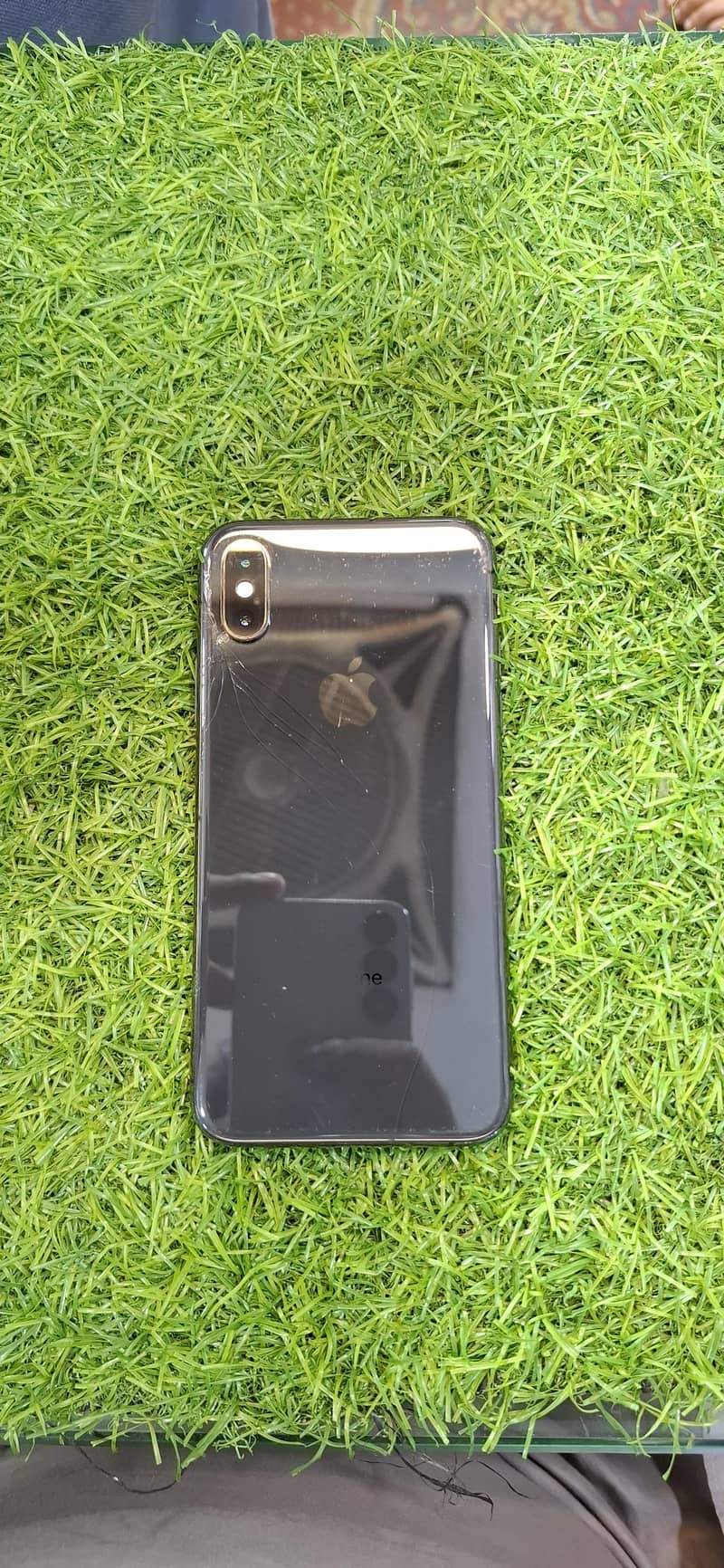 iPhone xs 0