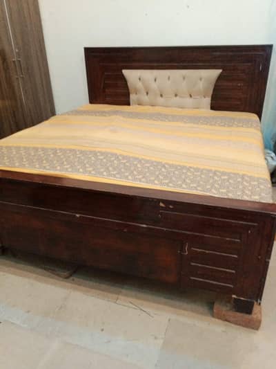 wood Bed For sale