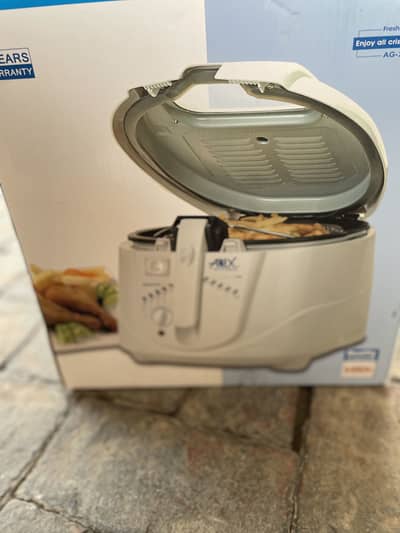 deluxe deep fryer