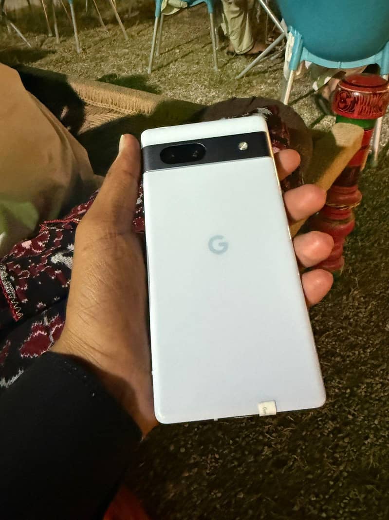 Google Pixel 7a 5