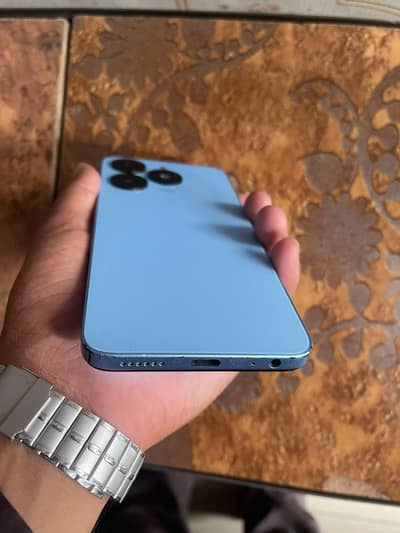 Itel A70