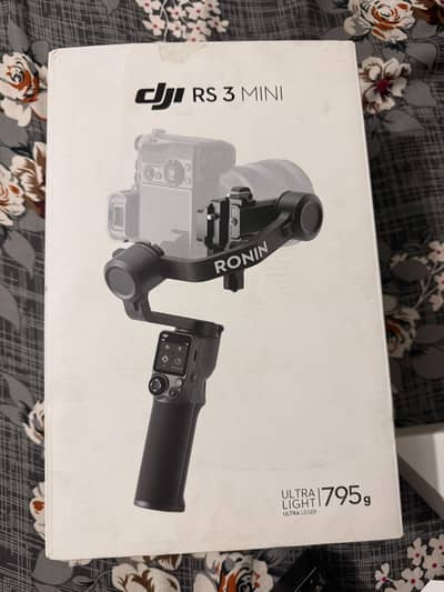 DJI Ronin RS3 Mini Gimbal )