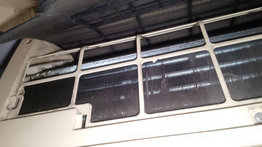 waves split ac 1.5 ton 2