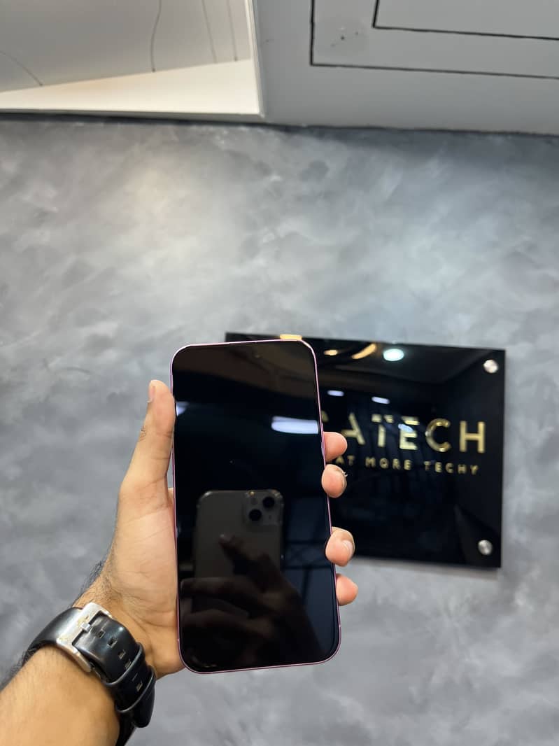 IPHONE 16 PLUS 1