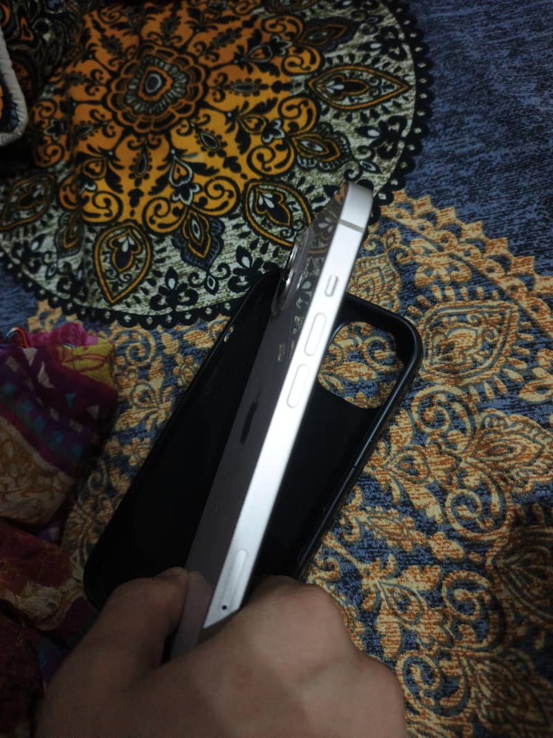 iphone 13 2