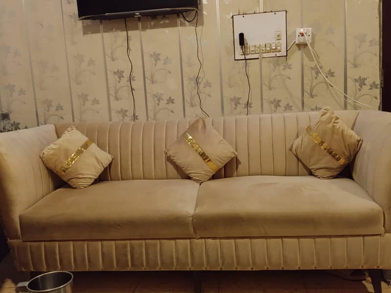 sofa set 0