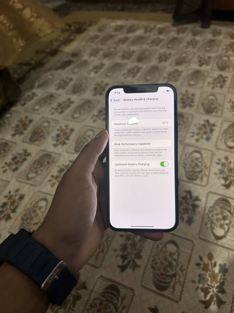 Apple iPhone 12 2