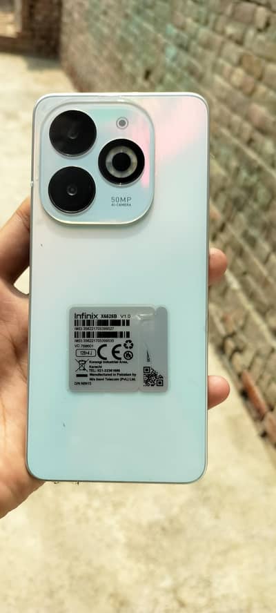 Infinix Smart 8 Pro