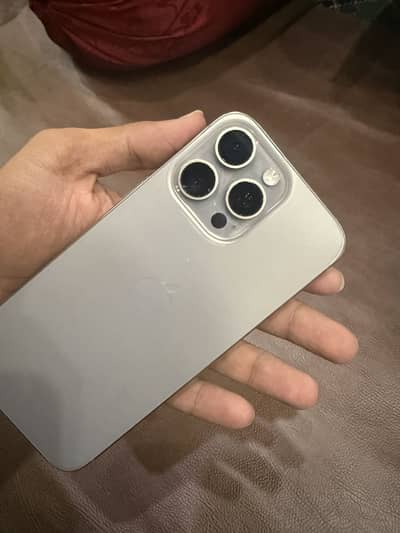 Apple iPhone 15 Pro Max