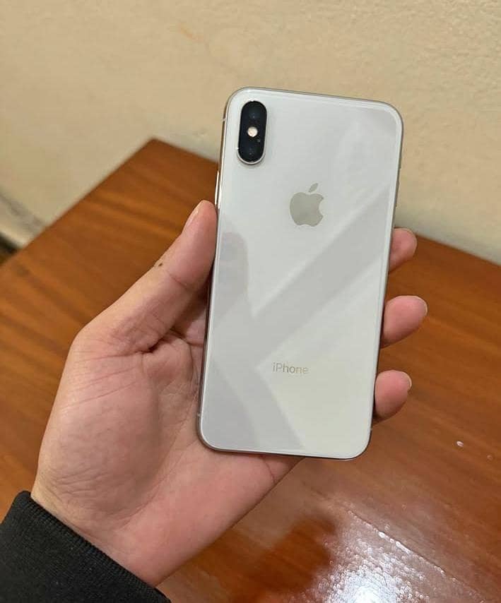Apple iPhone X 6