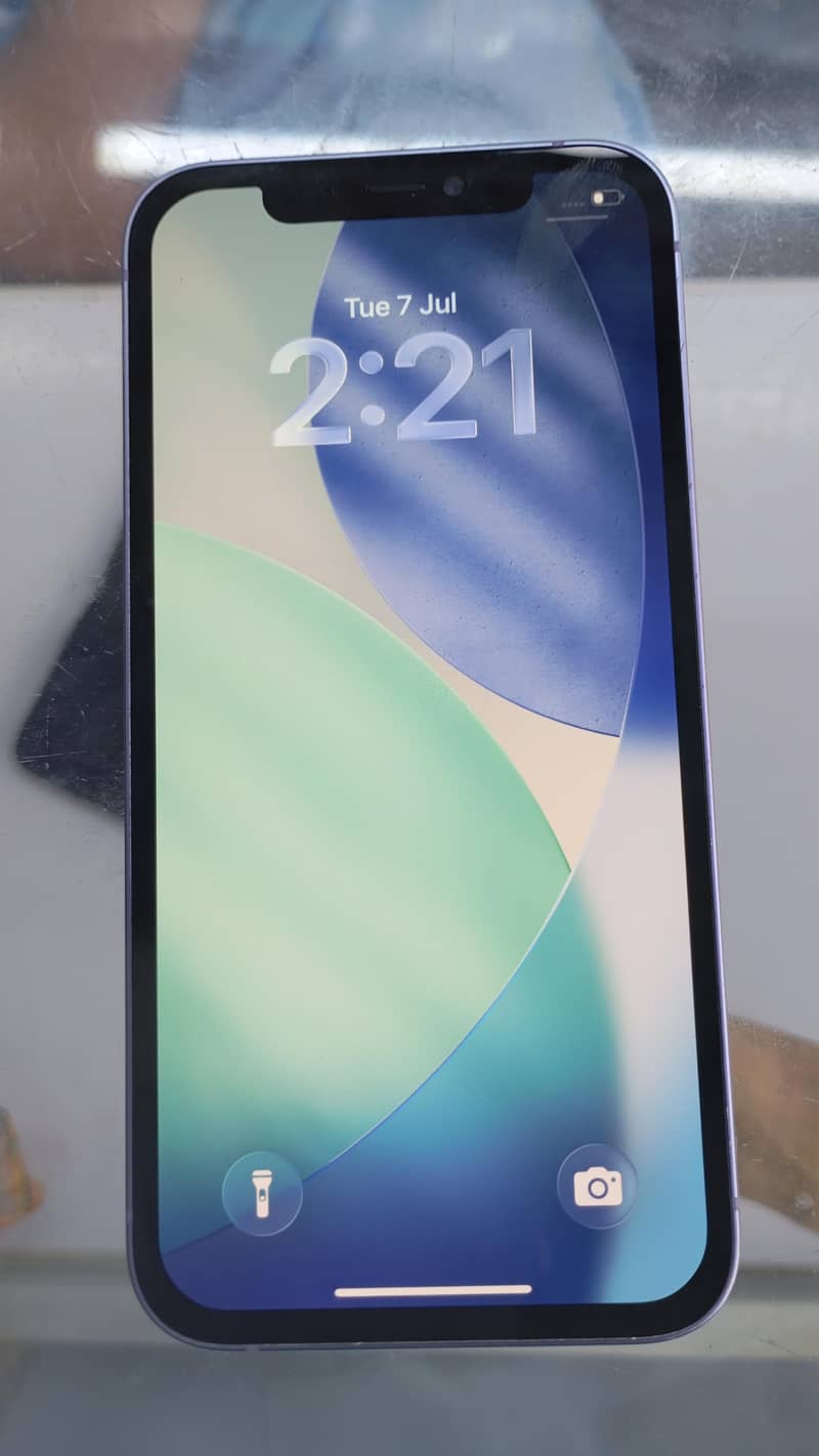 Apple iPhone 12 3