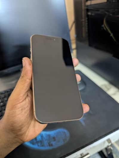 Apple iPhone 16 Pro