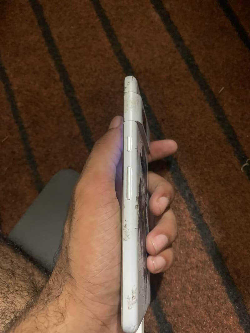 Google Pixel 7 5
