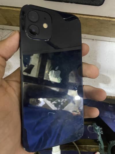 Apple iPhone 12
